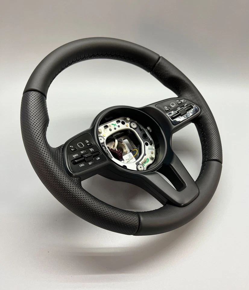 MERCEDES SPRINTER W907 W910 2018+ 方向盘带全新黑色皮革 + 桨 — 第 2/4 张图片