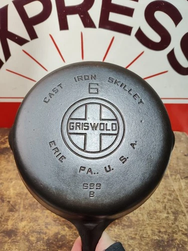 "Fully Restored" GRISWOLD Cast Iron Skillet 8" Large Logo 699 Seasoned Flat