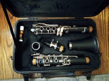 Gemienhardt Clarinet With Case