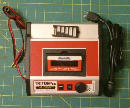 Great Planes/ ElectriFly Triton2 EQ AC/DC Charge with Bal LCD. RCPLANE, RCBOAT.