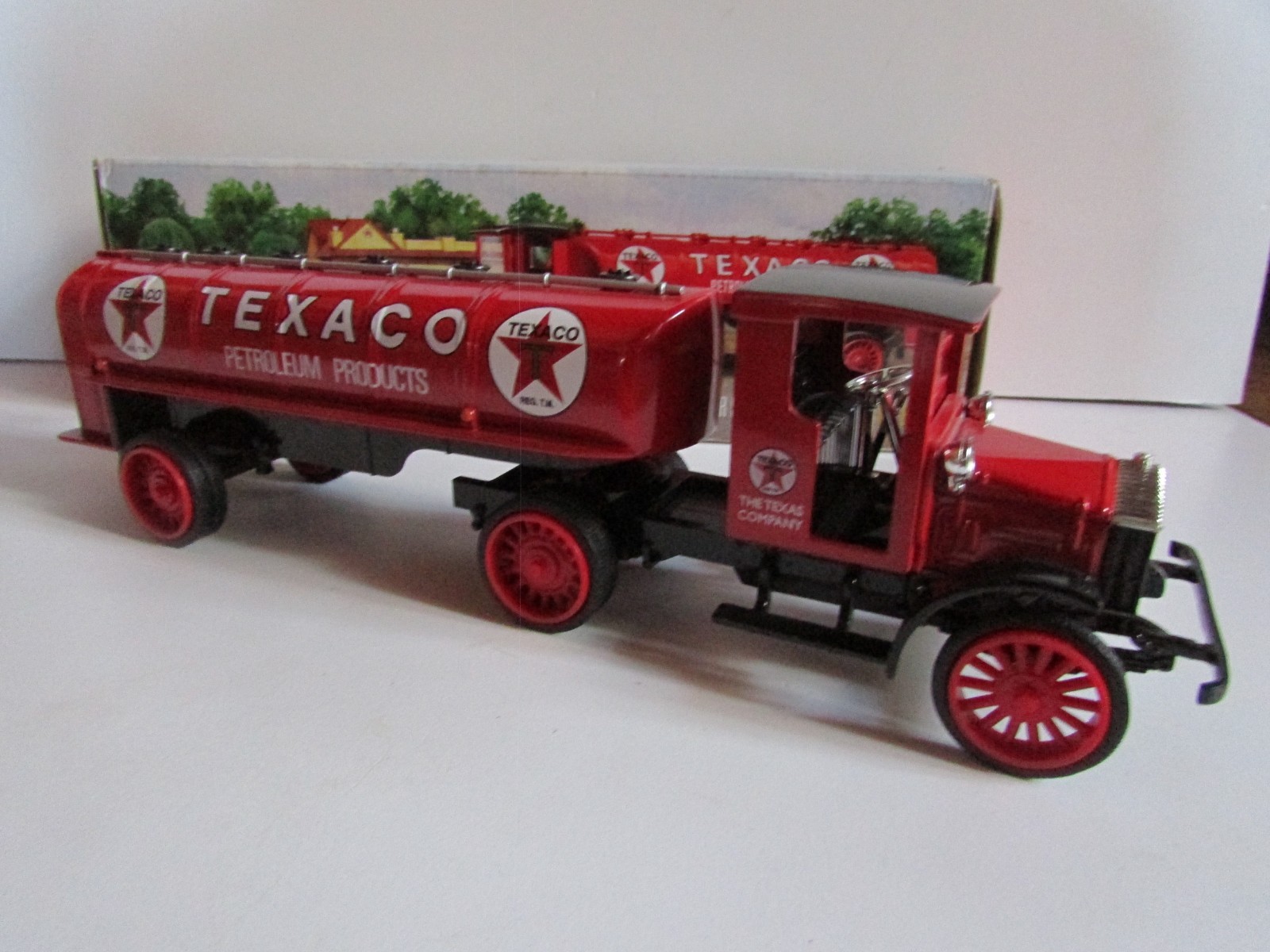 Camion Pierce Arrow Texaco ERTL véhicule miniature publicitaire vintage en zamak 1/43