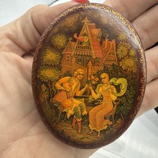 Kholuy, Russia Lacquer Box Signed V.K. Demidov in 1988 - A Couple