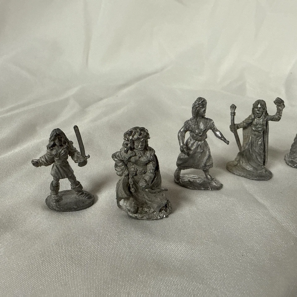 Ral Partha Metal Miniatures Maidens D&D 1970s - Image 2 of 3