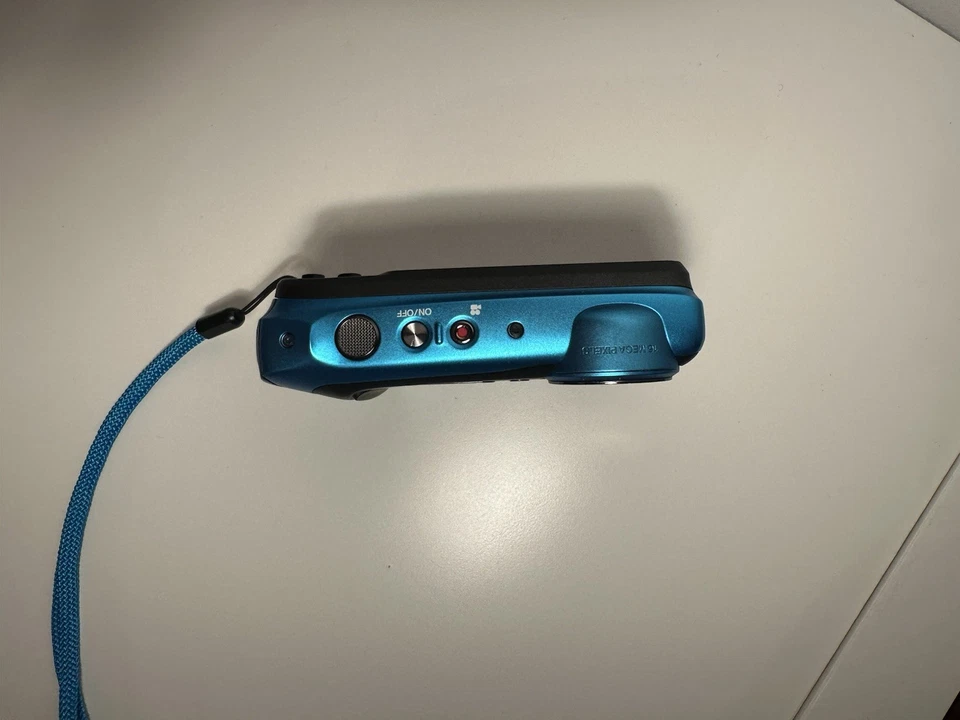 Fujifilm FinePix XP130 Digitalkamera 16.4 MP –wasserdicht WLAN leicht gebraucht - Bild 2 von 4