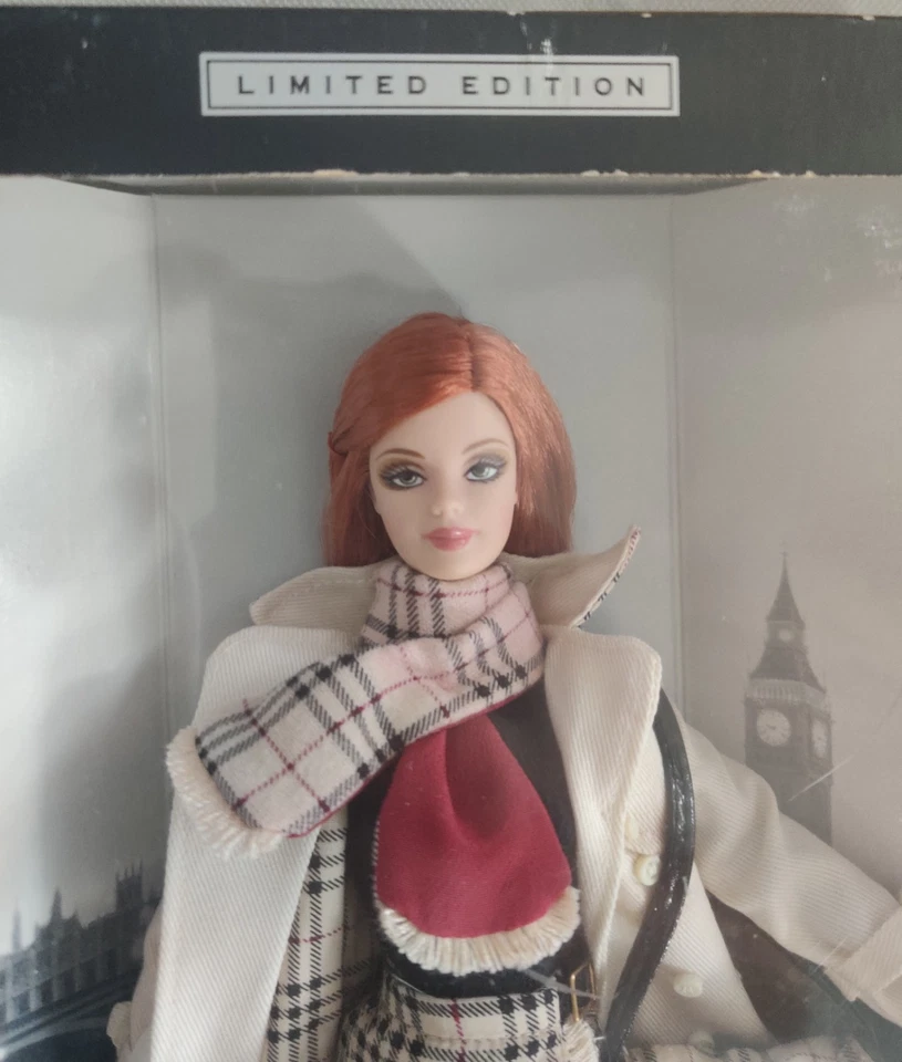 BARBIE Burberry Barbie 2000 — 第 2/4 张图片