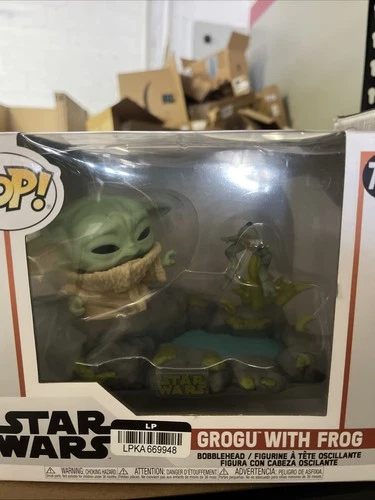 POP! Deluxe: The Mandalorian - Grogu with Frog