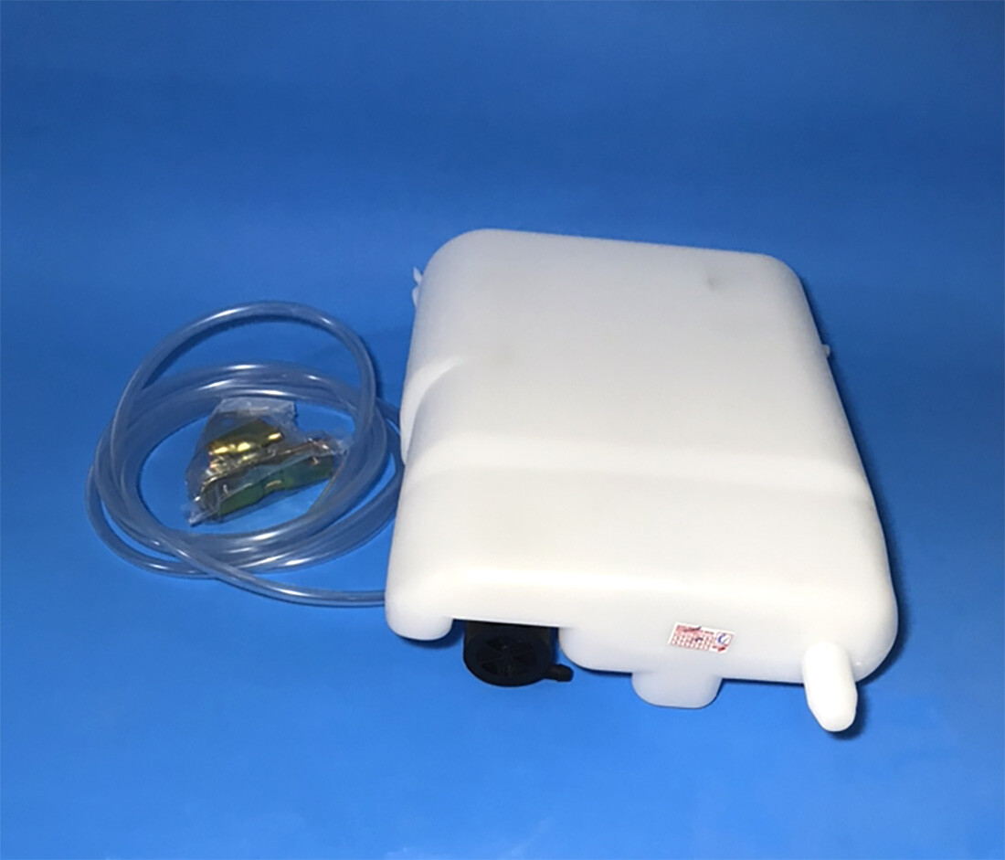 シャツボトル 1984-01 Toyota Hilux 4Runner Pickup MK3 LN RN Windshield Washer