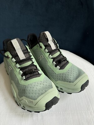 On Womens Green Cloudultra Trail Running Hiking Outdoor Shoes Size 5 W