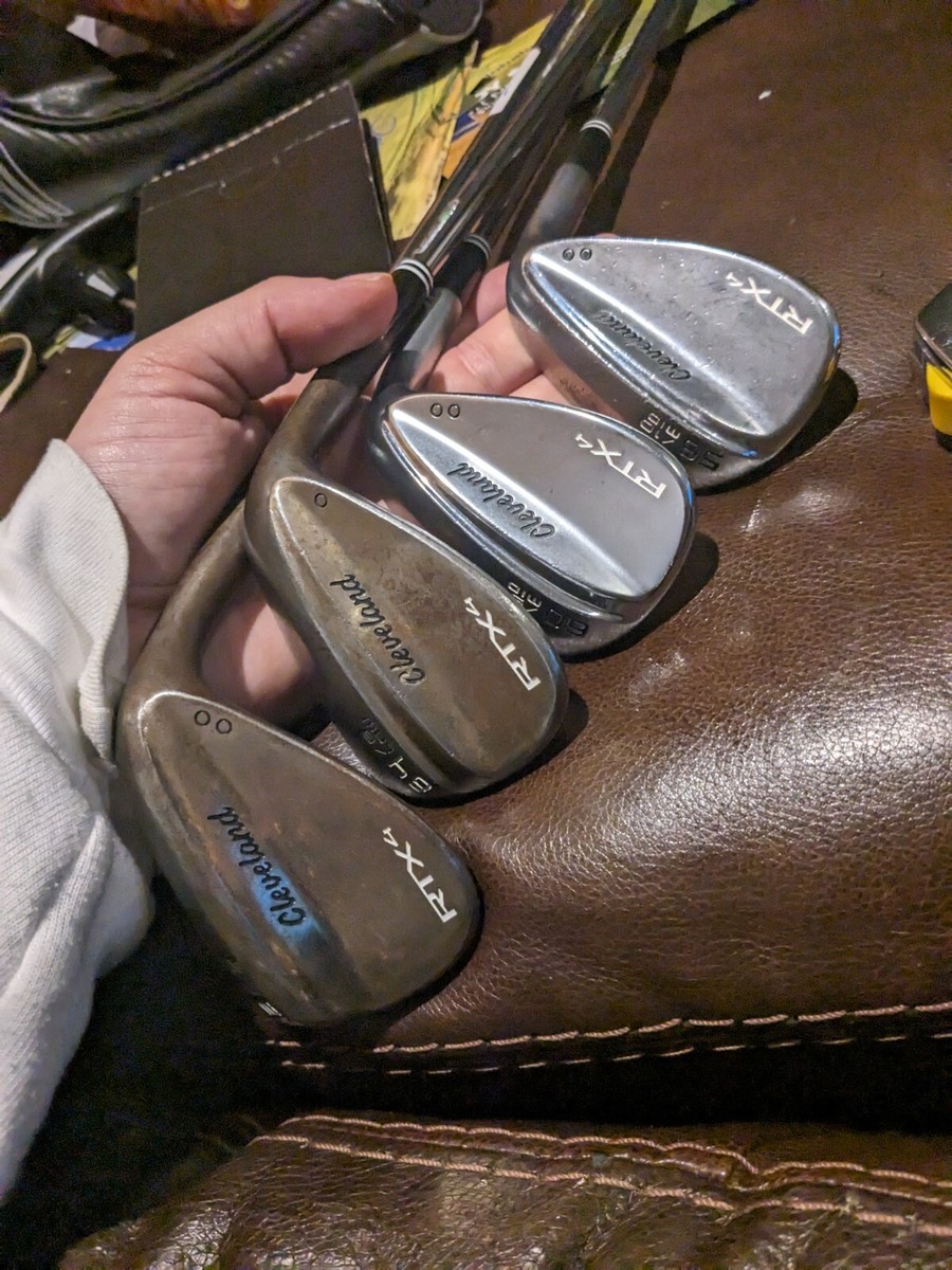 Right Cleveland RTX 4 tour satin,raw wedge Set.52,56,60,64 Right Cleveland RTX 4 tour satin,raw wedge Set.52,56,60,64