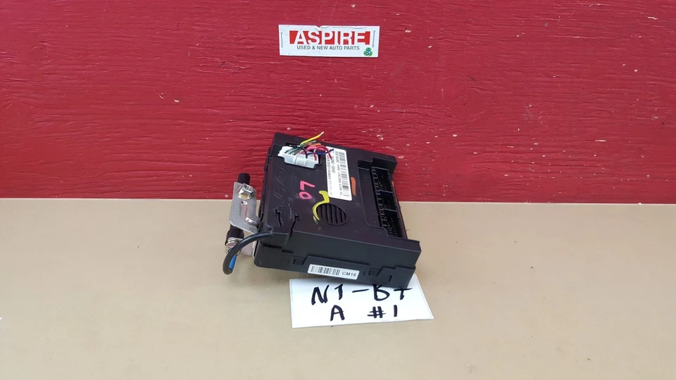 Módulo de control de carrocería Hyundai Santa Fe 2006-2009 OEM 95400-0W210 Foto 4 de 4