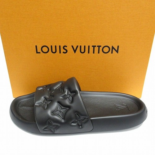 Louis Vuitton Monogram Waterfront Line 