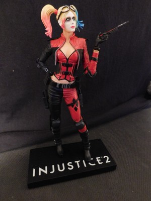injustice 2 harley quinn statue