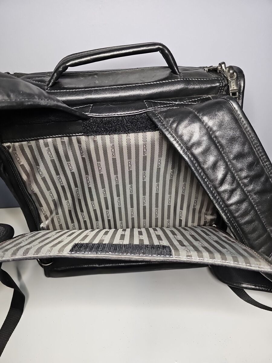 Vintage Black Tumi Leather Padded Laptop Backpack 96081D4 Vintage Black Tumi Leather Padded Laptop Backpack 96081D4