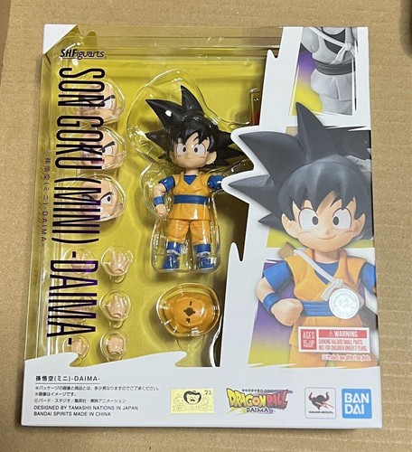 DRAGON BALL DAIMA Figuarts zero statue Son Goku mini & Supreme Kai mini