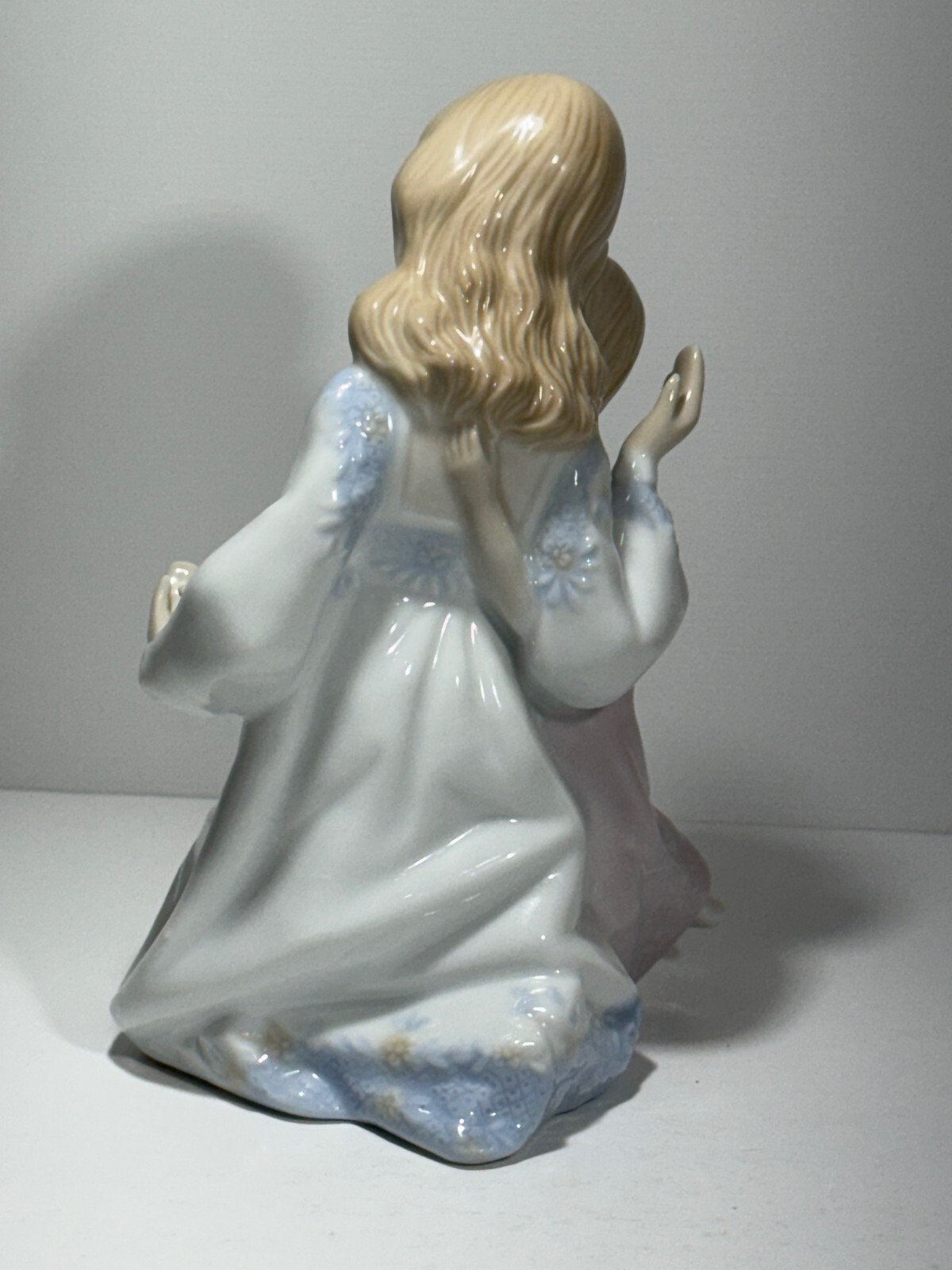 Picture 3 of 6