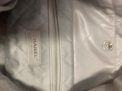 Chanel 22 Handbag AS3261 Light Grey Brand New With Tags | eBay