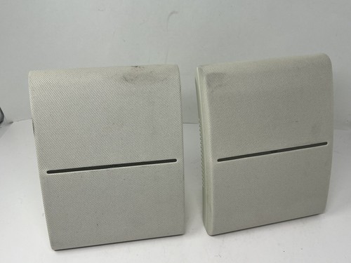 "Par de altavoces de audio Yamaha NS-E60 9"" blancos con cable"