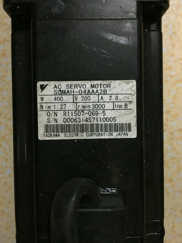   servo motor SGMAH-04AAA2B refurbished FREE EXPEDITED SHIPPING #zc