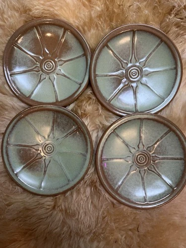 4 Frankoma Pottery WAGON WHEEL Prairie Green Bread/ Side Plates 5-1/4” BUY NOW!