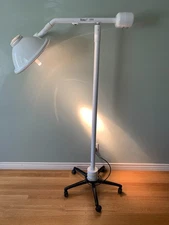 Midmark Ritter 355 Medical Exam Procedure Light– Adjustable Examination Lamp