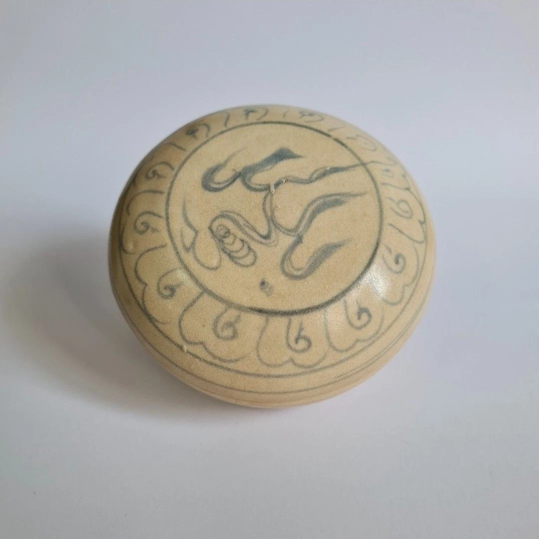 25+ Vietnam Antique Original Southeast Asian Antiques for sale