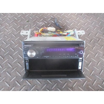 Toyota Zzv50 Vista Ardeo Auto Audio Deck CD E242 Kenwood