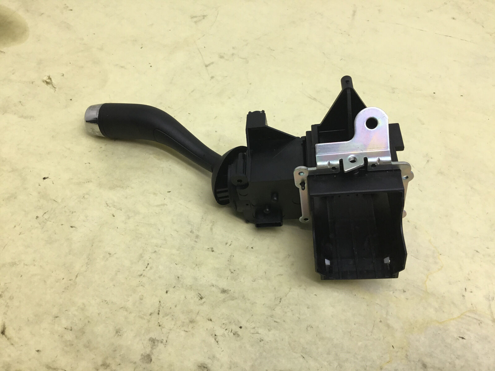 Bentley Flying Spur 2013-2018 Steering column