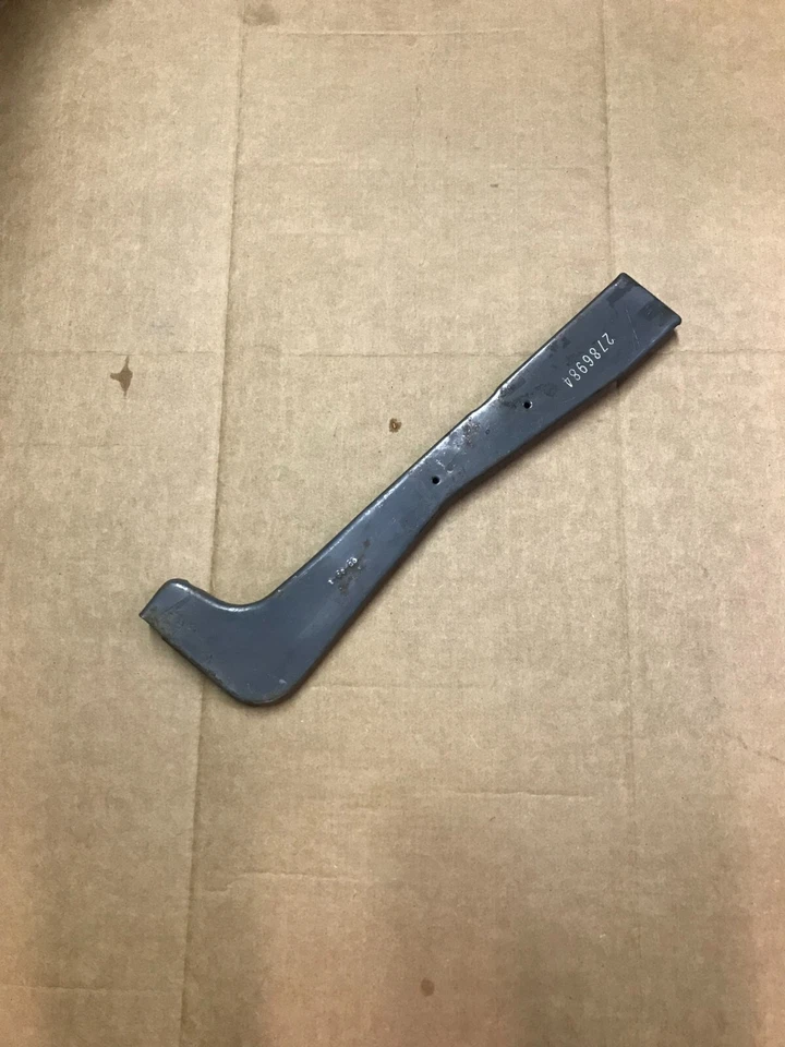 66 67 68 Plymouth Sport Fury I II III 1965 VIP NOS MoPar soporte de bloqueo de capó Foto 2 de 2