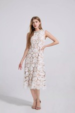 Abito Bianco Da Cerimonia Pizzo Ricamato Con Perline E Taglio Longuette CF42198