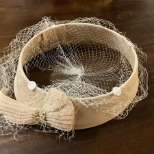 Vintage Ladies Hat Pillbox 1940  s Floral Netting Bow Embroidered Union Made USA