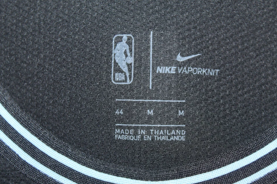 BNWT Chicago Bulls Authentic Vaporknit Blank shirt jersey City Edition 2018 sz M - Image 3 of 4