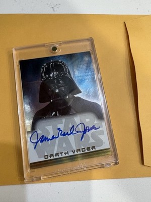 Star Wars Topps Heritage 2004 Autographed James Earl Jones Darth Vader Card Auto