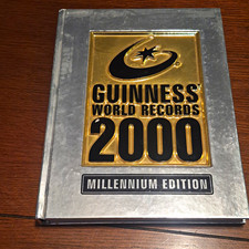 Guinness World Records 2000 Millennium Editio...