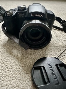 Panasonic Black Lumix DMC-FZ20, 18x Optical Zoom, With Bag, Leads and Charger