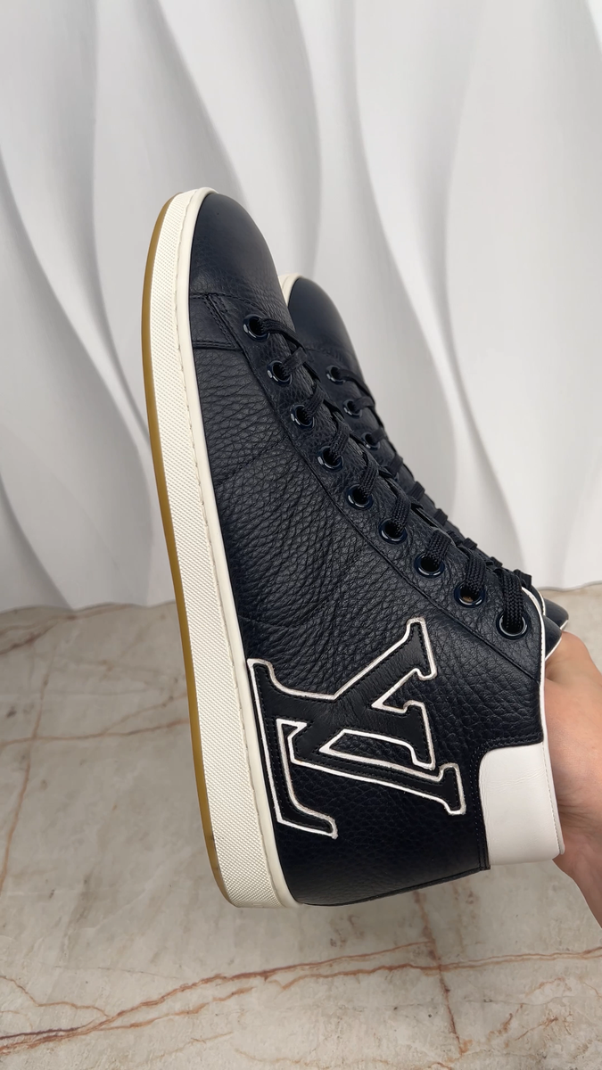 Louis Vuitton Surfside Logo Sneakers Blue Graine Leather 7.5 LV