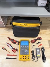 FLUKE 754 DOCUMENTING PROCESS CALIBRATOR W/ ACCESSORIES (TESTED) FREE SHIPPING