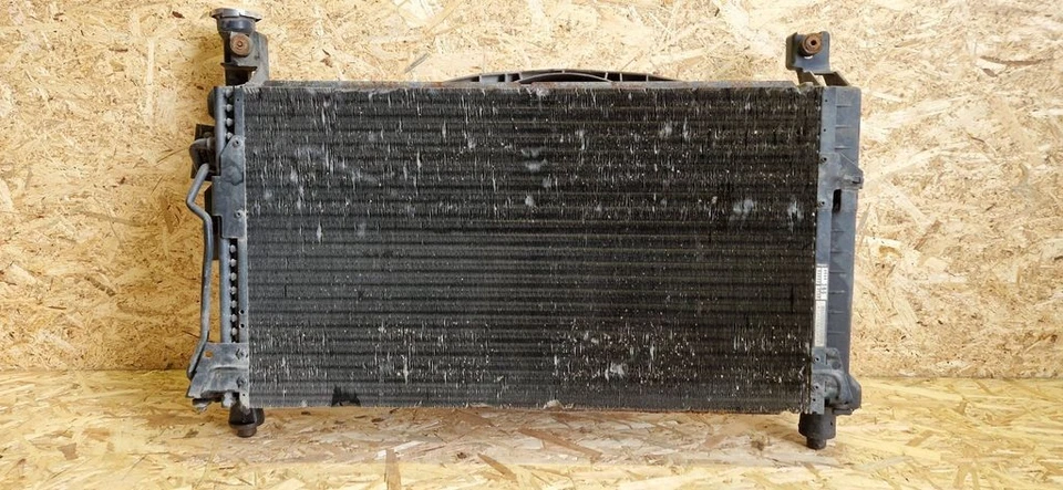 Chrysler Grand Voyager II 1993 Benzin Wasserkühler Kühlerdpaket 72kW TPT76394 - Image 4 of 4