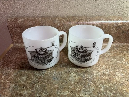 Set of 2 Vintage Federal milk glass 1885 MoorMan's Feed Coffee Mug Advertising