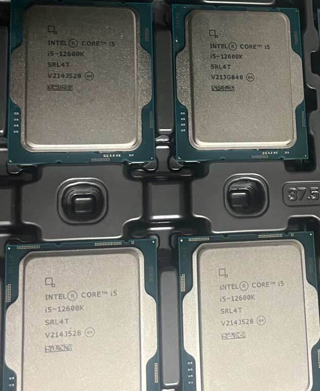 Intel Core i5-12600K 3.60GHz 10-core LGA 1700 SRL4T 20MB CPU Intel Core i5-12600K 3.60GHz 10-core LGA 1700 SRL4T 20MB CPU
