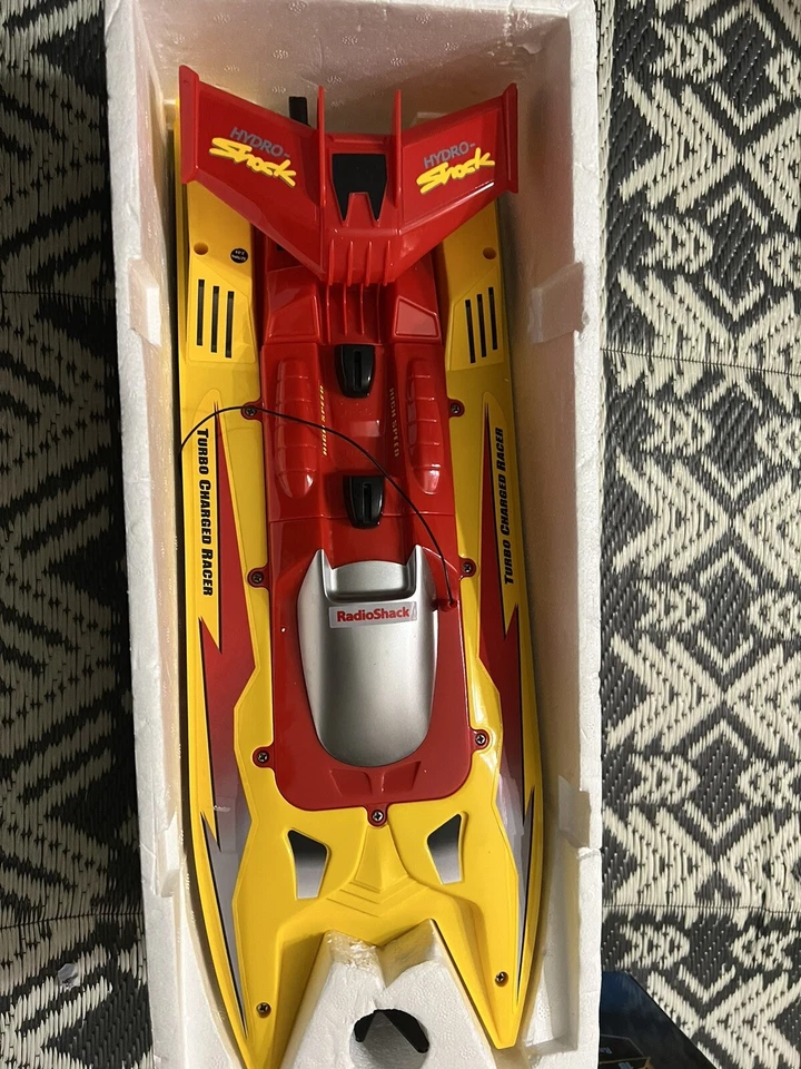 New In Box- Vintage RadioShack Hydro Shock radio control RC speed boat Read Desc - Image 3 of 4