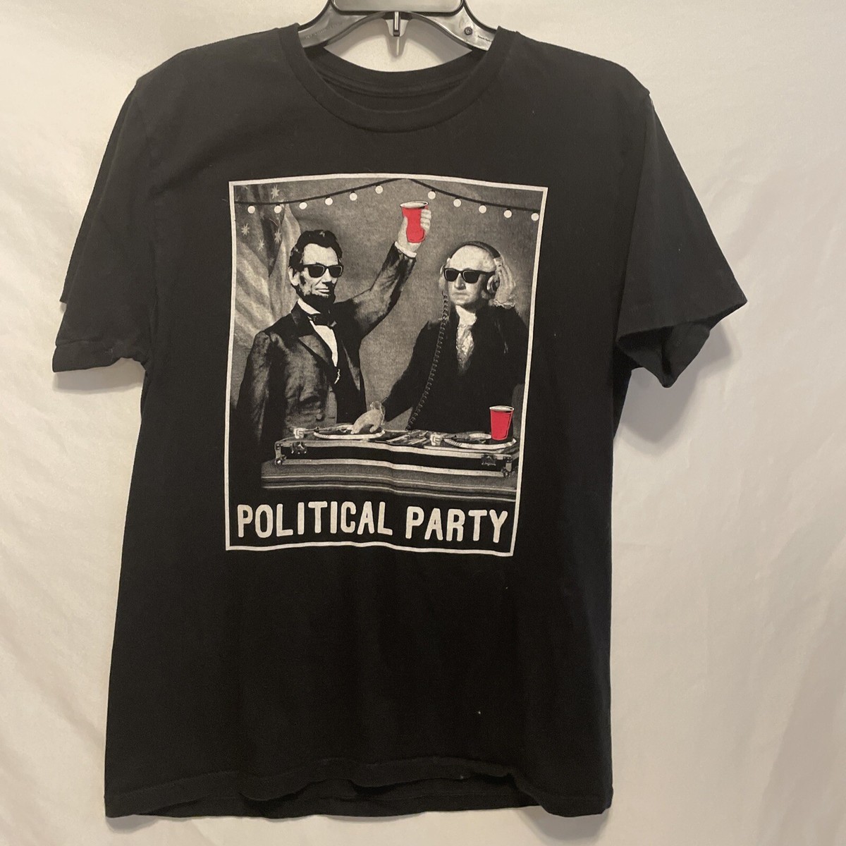 Riot Society T-Shirt Political Party DJ Presidents Size Large Red