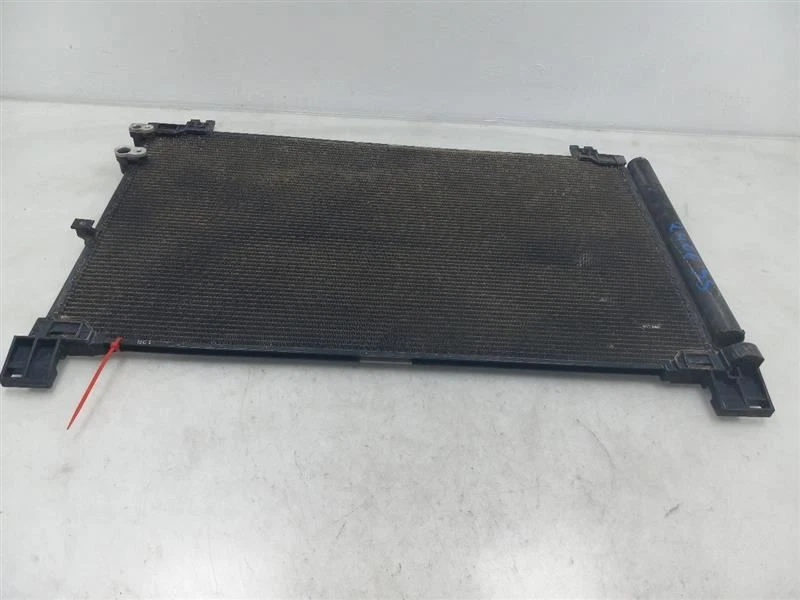 2015 LEXUS RC350 3.5L RWD AT AC CONDENSER - Image 4 of 4