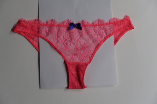Culotte cheekini dentelle très sexy rose fluo Victoria's Secret taille S neuve - Photo 7/9