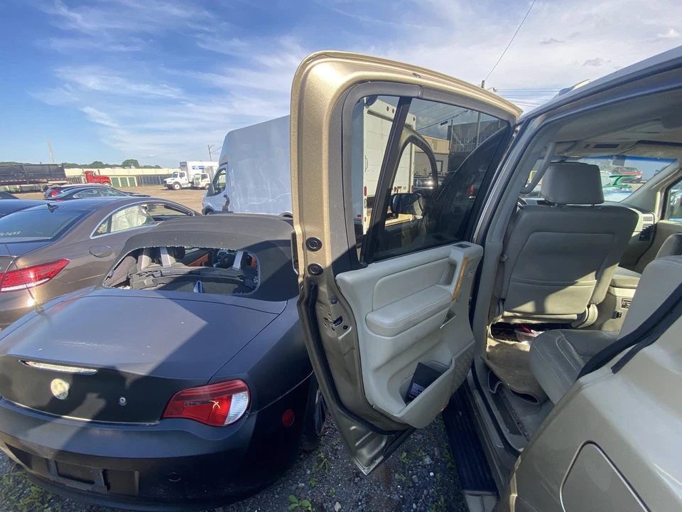 (LOCAL PICKUP ONLY) 04 05 06 07 08 09 10 INFINITI QX56 Rear Door Left - Изображение 3 из 4