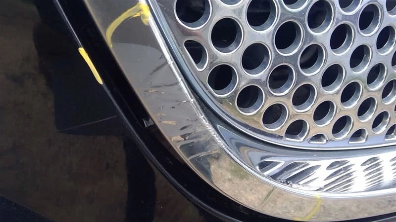 Grille Denali Upper Fits 07-14 YUKON 365416 — 第 3/4 张图片