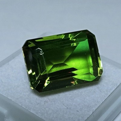 Alexandrite Natural Color Change 16-18 Ct Emerald Cut Loose Certified Gemstone