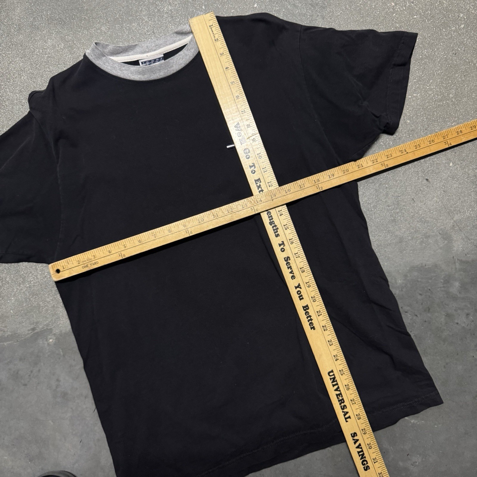 Y2K Tommy Hilfiger Black Graphic Tee Large - Vintage Skater Style image 5