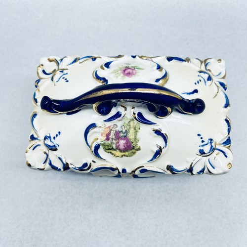 Vintage Royal Gary Porcelain Keepsake Jewelry Box Footed Lid Japan Blue White - Picture 5 of 10