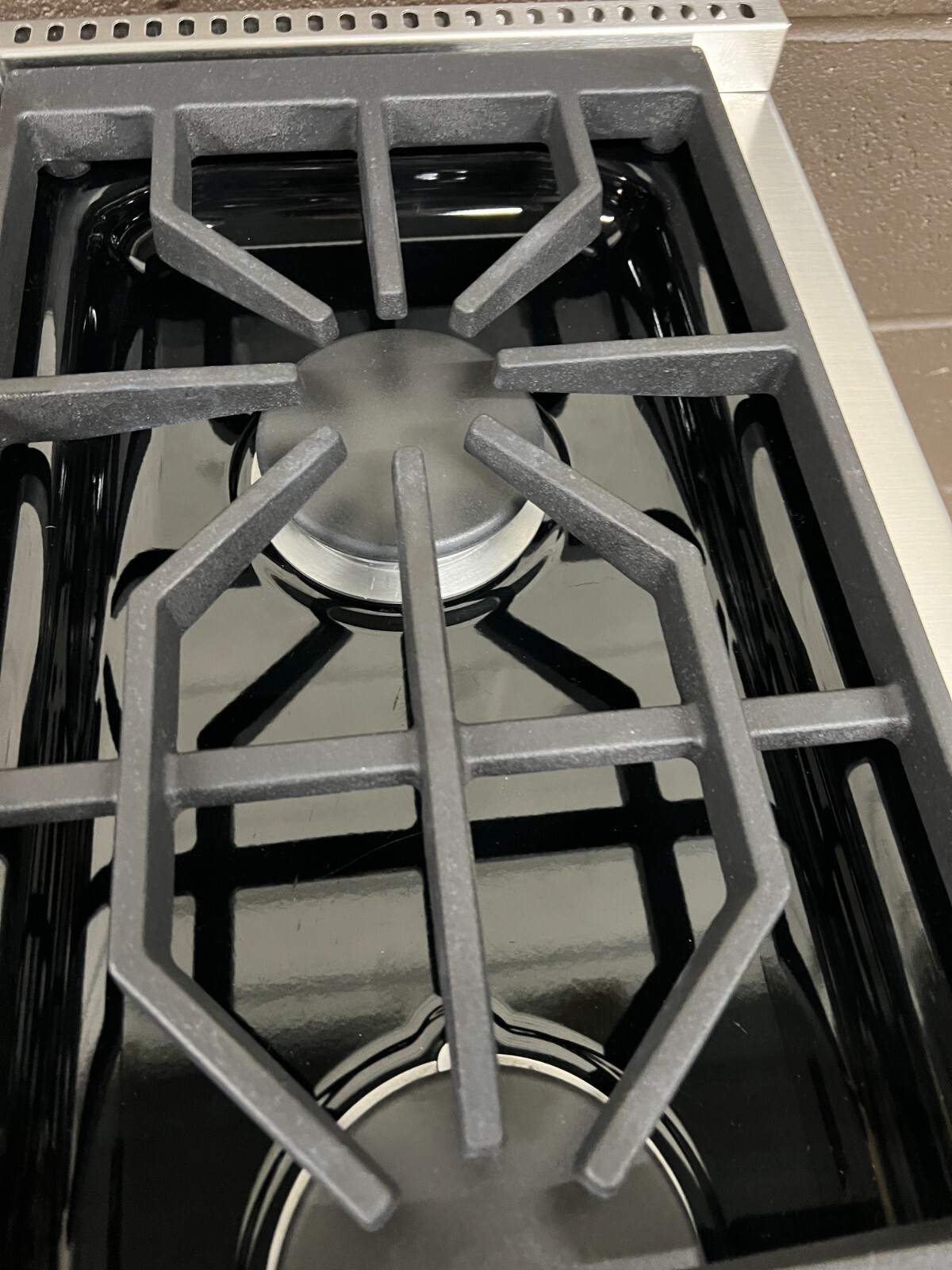 Wolf DF364G 36" Dual Fuel Range 4 Burners Griddle Professional Red