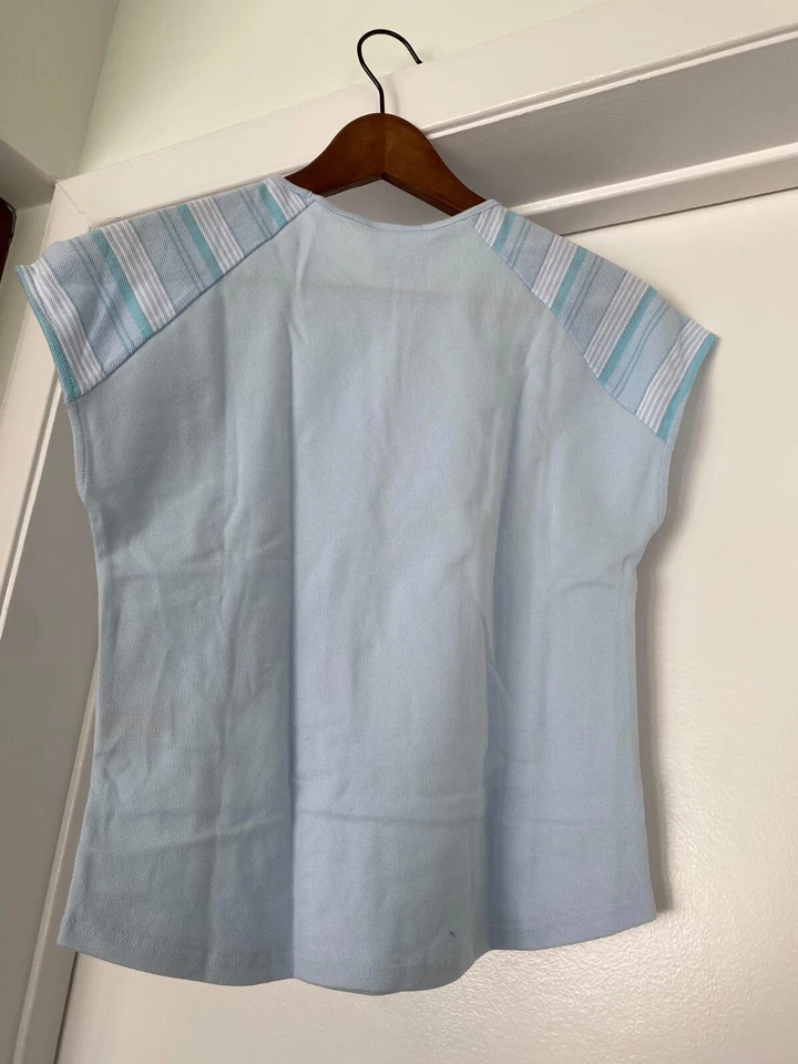 Lacoste 女孩 16 码浅蓝色无袖棉质 — 第 2/3 张图片